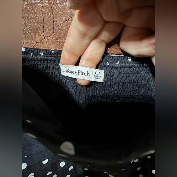 Abercrombie & Fitch Black and White Polka Dot Puff Emerson Sleeve Midi Dress XLP - Picture 2 of 6